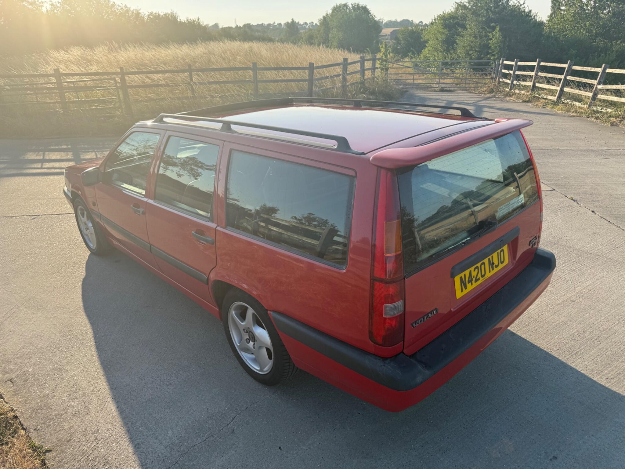 Volvo 850 2.5 20v GLT 5dr — photo 53 of 96
